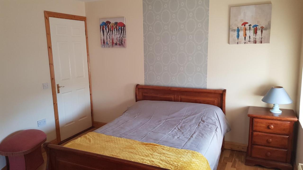 Apartment 3 Bedroom Banagher Town Centre Ngoại thất bức ảnh