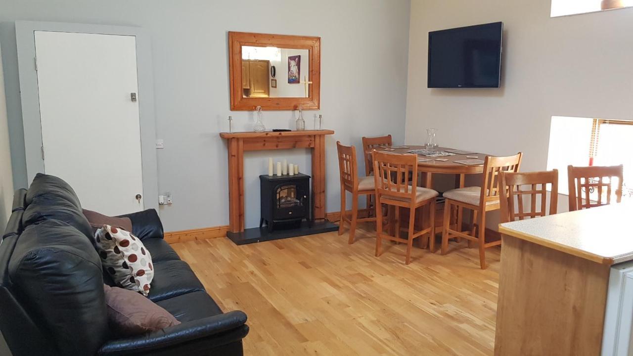 Apartment 3 Bedroom Banagher Town Centre Ngoại thất bức ảnh